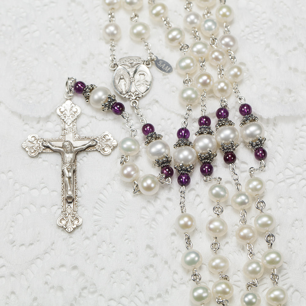 Catholci Women's Handmade Freshwater Pearl and Garnet rosary